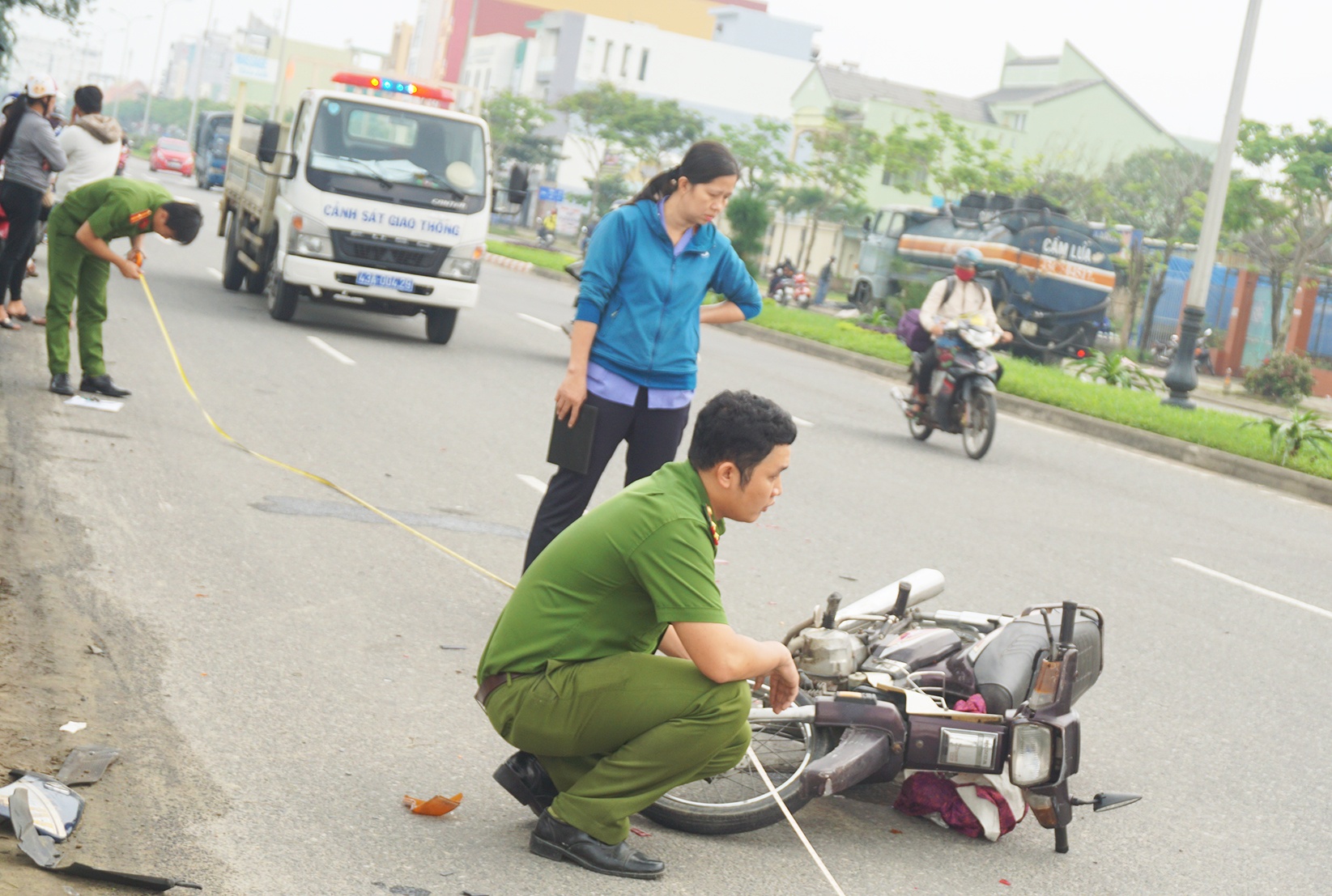 Nam thanh nien tu vong sau va cham giao thong hinh anh