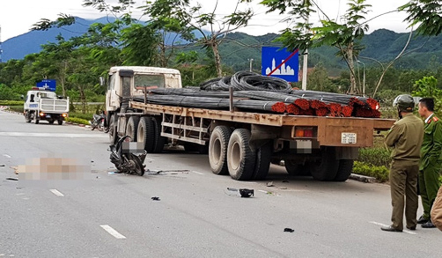 Nu sinh tu vong sau va cham xe dau keo anh 1