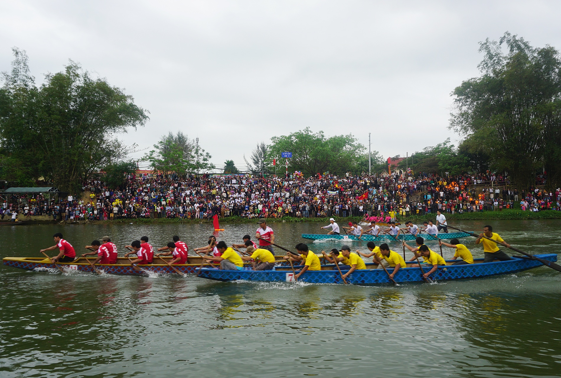 Le hoi dinh lang Tuy Loan Da Nang anh 7