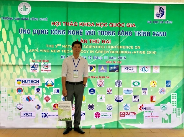 khởi tố tiến sĩ dùng bằng giả xin việc ảnh 1 khoi to tien si dung bang gia xin viec anh 1