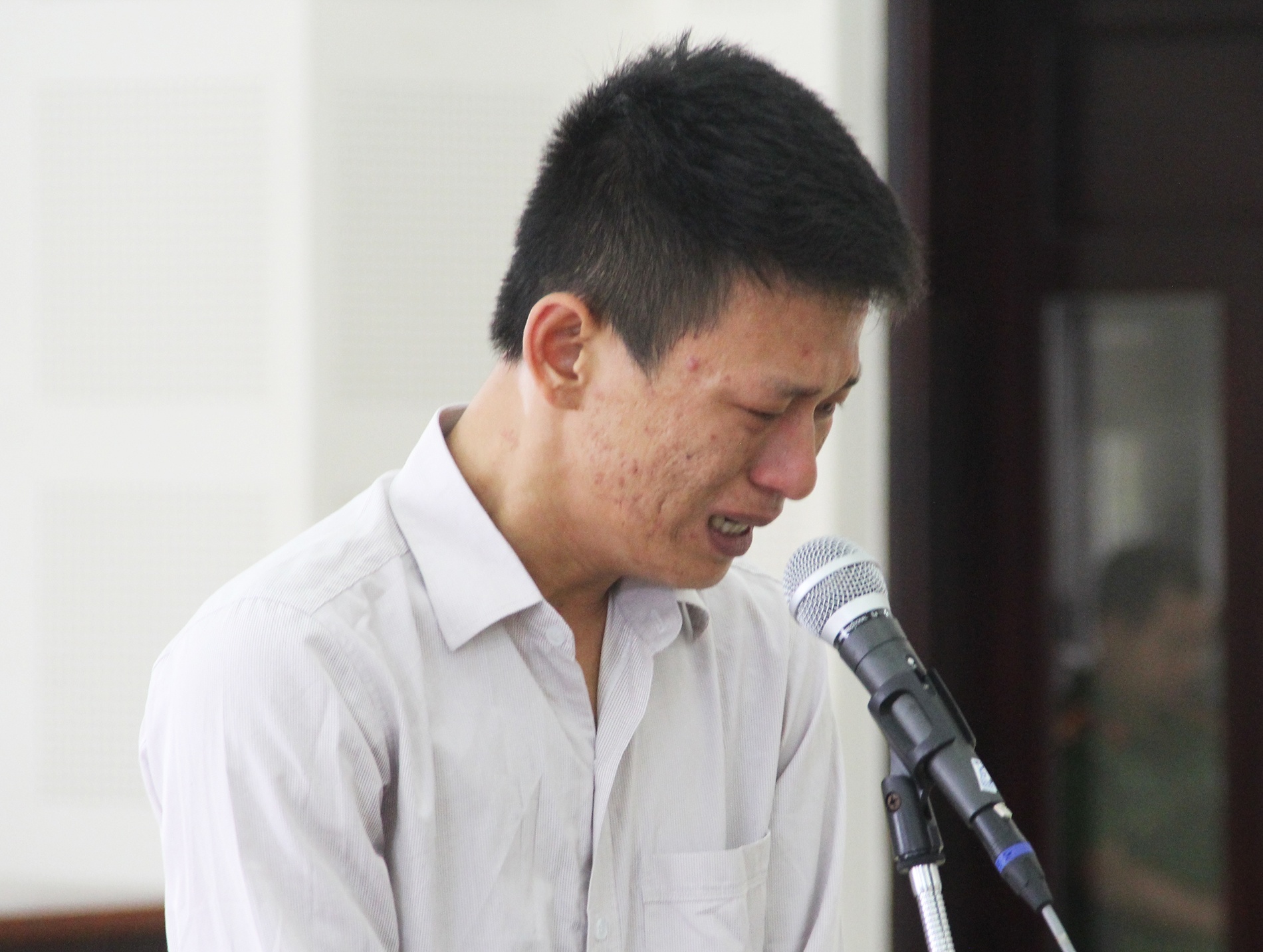 9X dam chet ban sau cuoc nhau khoc nuc no tai toa hinh anh