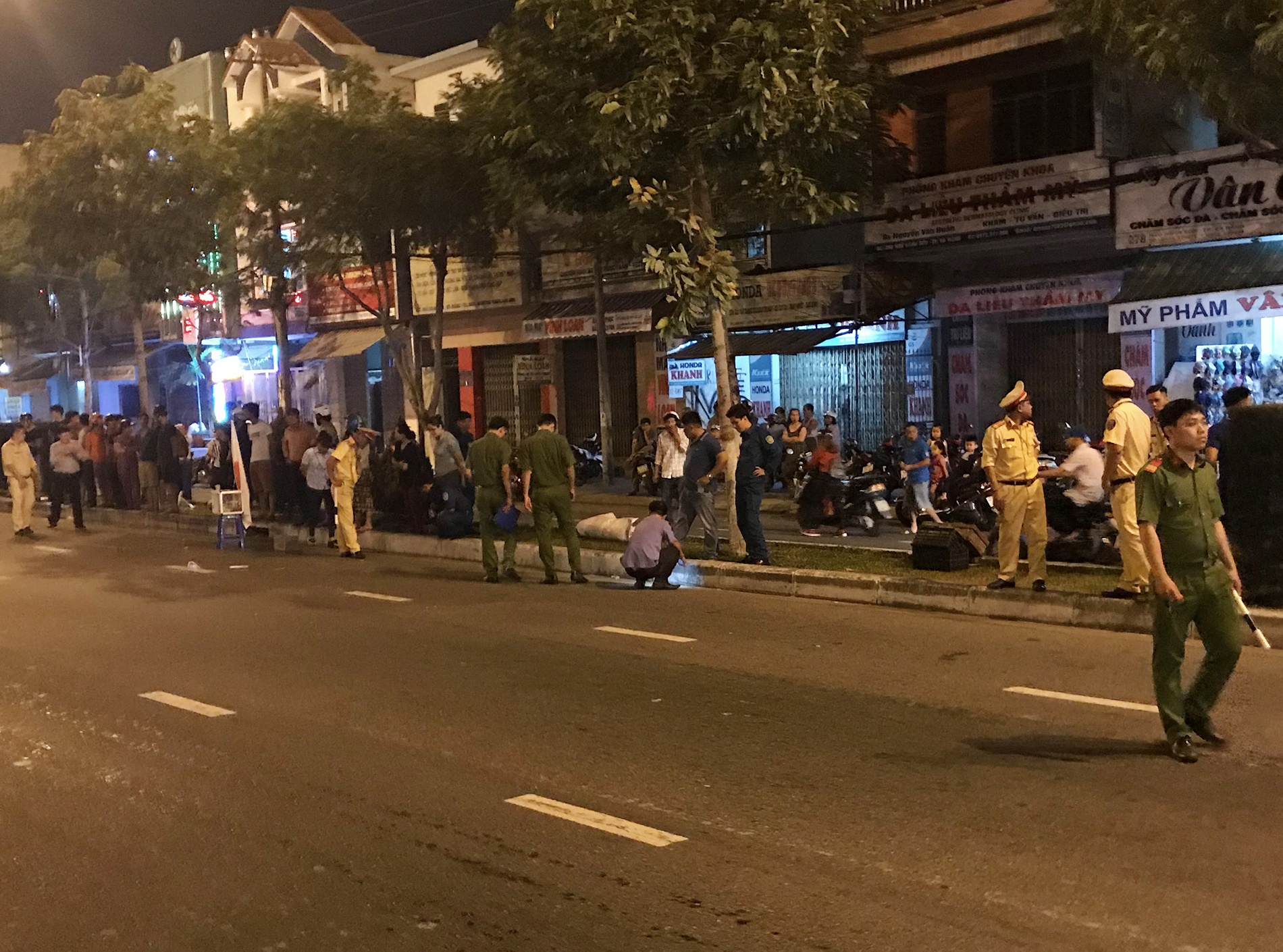 Va cham voi xe may nguoi dan ong tu vong anh 1