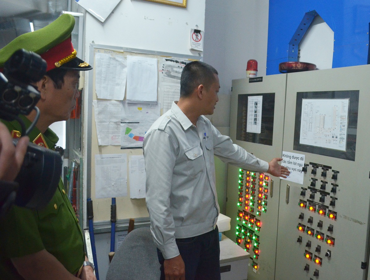 Bộ Công an kiểm tra pccc tại Đà Nẵng ảnh 2 Bo Cong an kiem tra pccc tai Da Nang anh 2