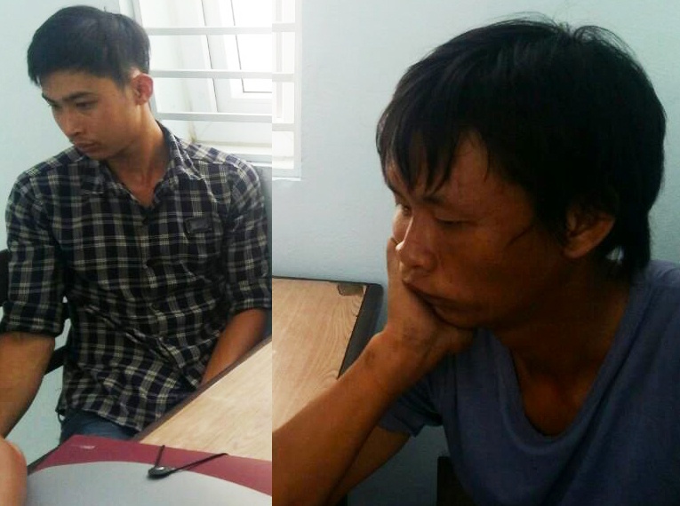 Hai thanh nien dung dao tran lot tai san doi nam nu tren bai bien hinh anh