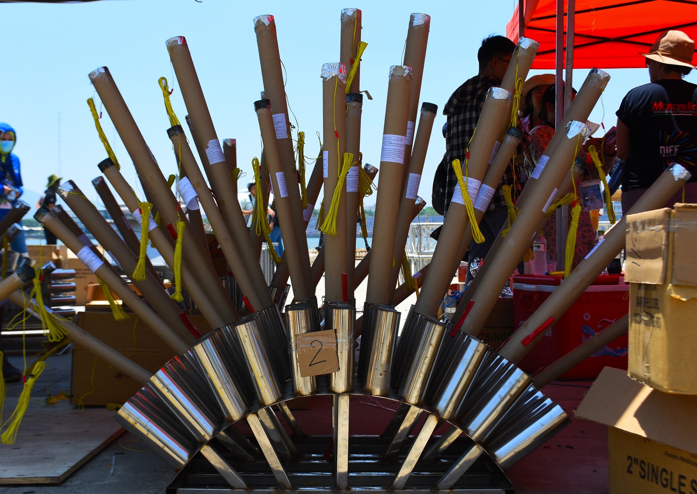 ran dia phao cua Hong Kong va Italy anh 9