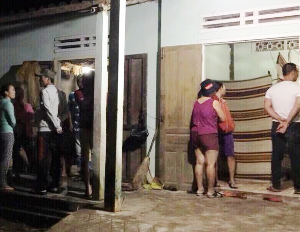 Ra song mo ngheu, hai chi em duoi nuoc tu vong hinh anh