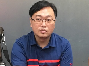 Nguoi dan ong Trung Quoc tron na dinh nhap canh vao Viet Nam hinh anh
