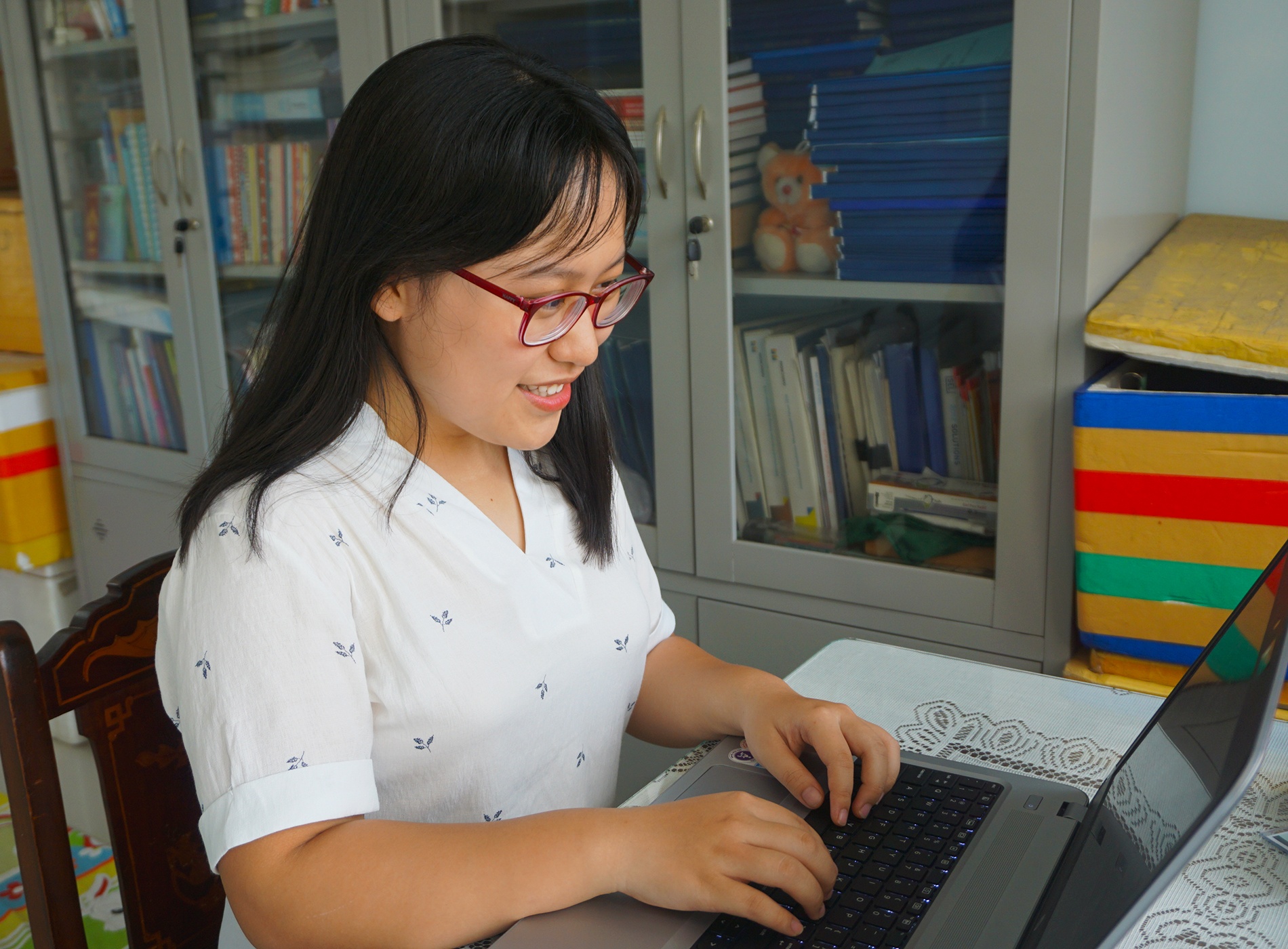 Nu hoc sinh o Da Nang dat 10 diem mon Anh anh 1