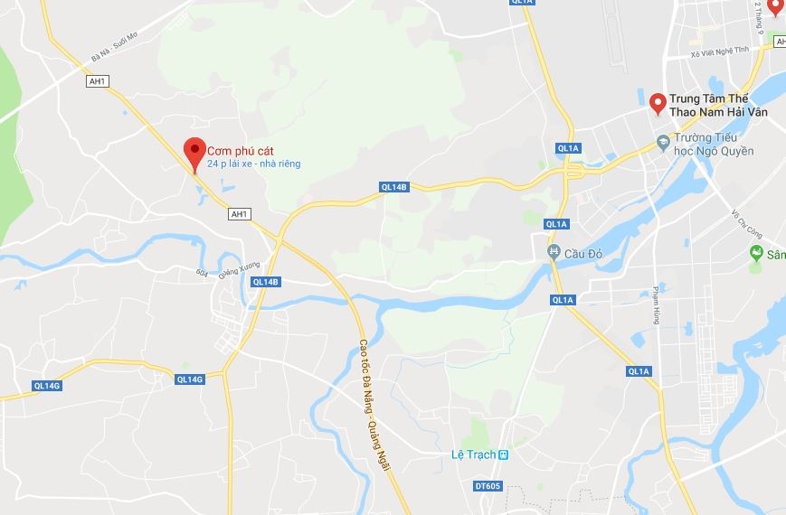 Tong xe may vao duoi oto tai anh 2