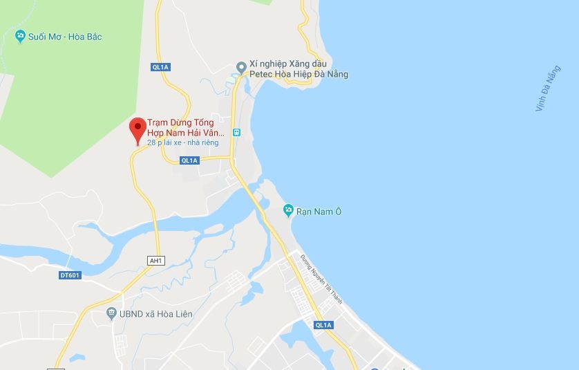 Xe dau keo container cho ruou lau anh 2