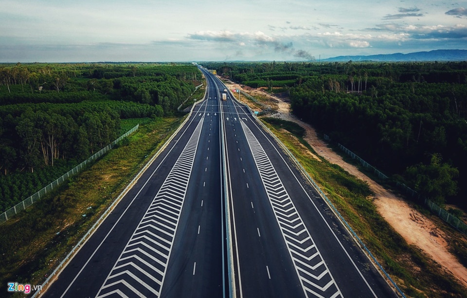 Cao toc Da Nang Quang Ngai hu hong anh 1