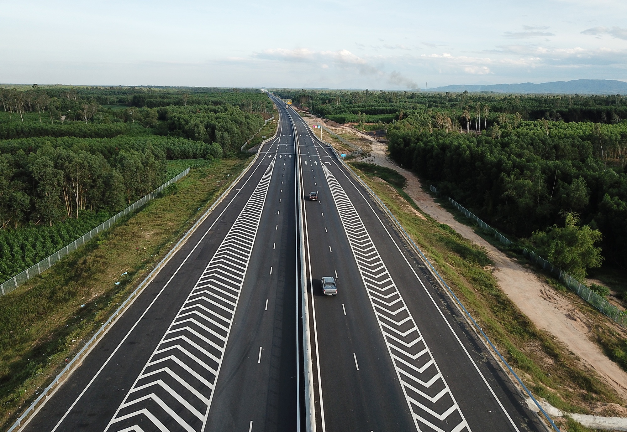 Cao toc Da Nang - Quang Ngai xuat hien o ga anh 1