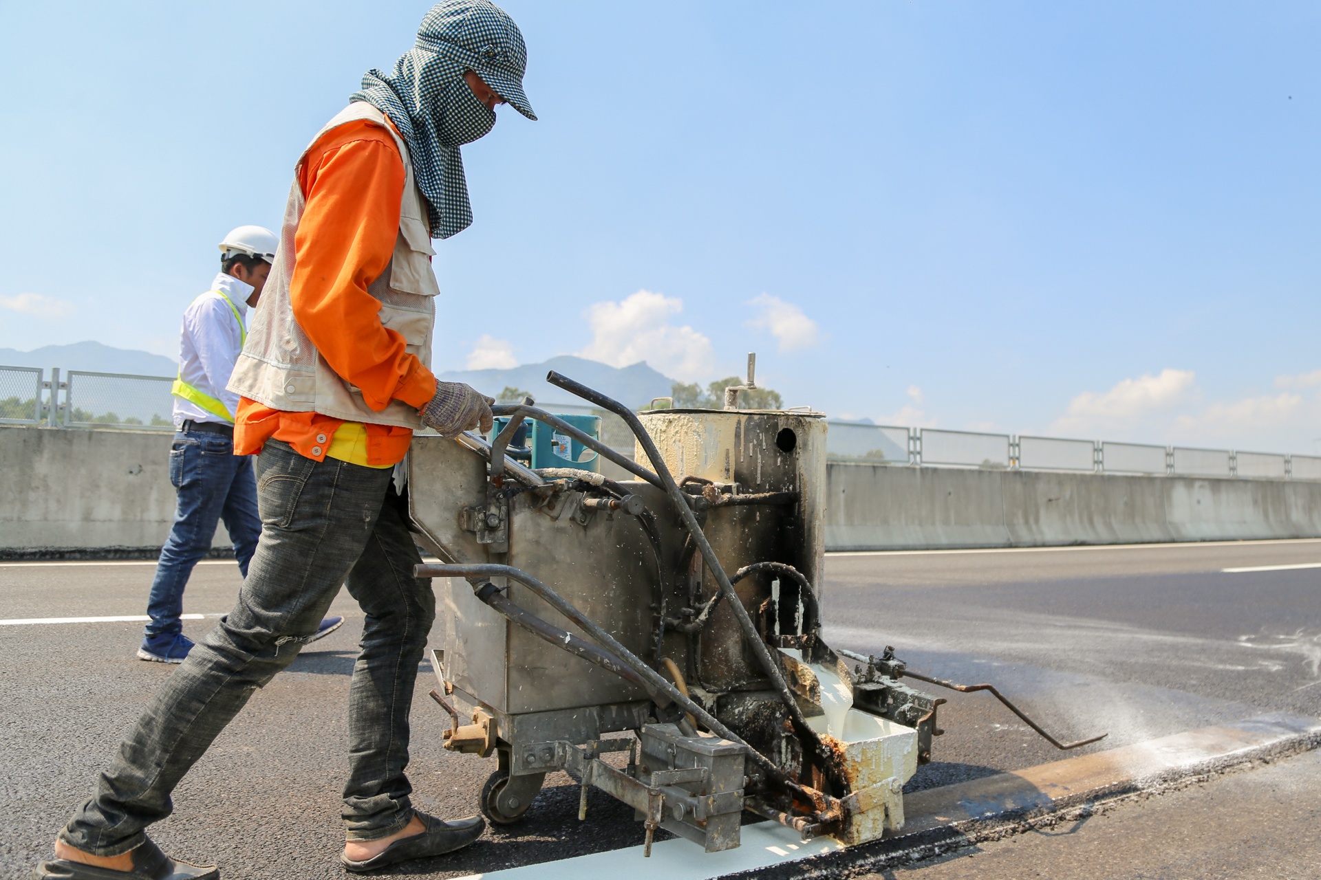 Cao toc 34.500 ty sau khi duoc sua chua hinh anh