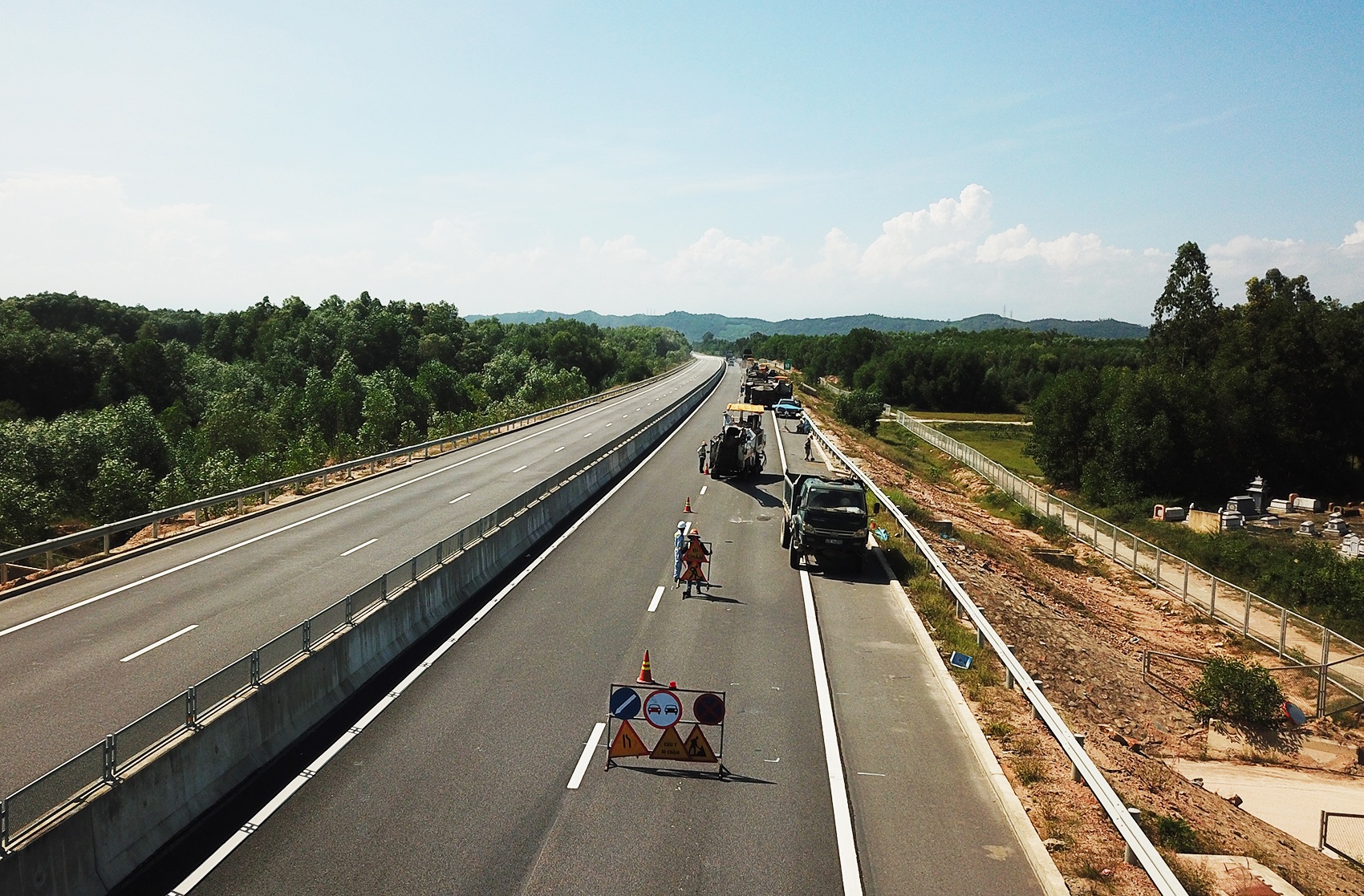 Sua chua cao toc Da Nang - Quang Ngai anh 1