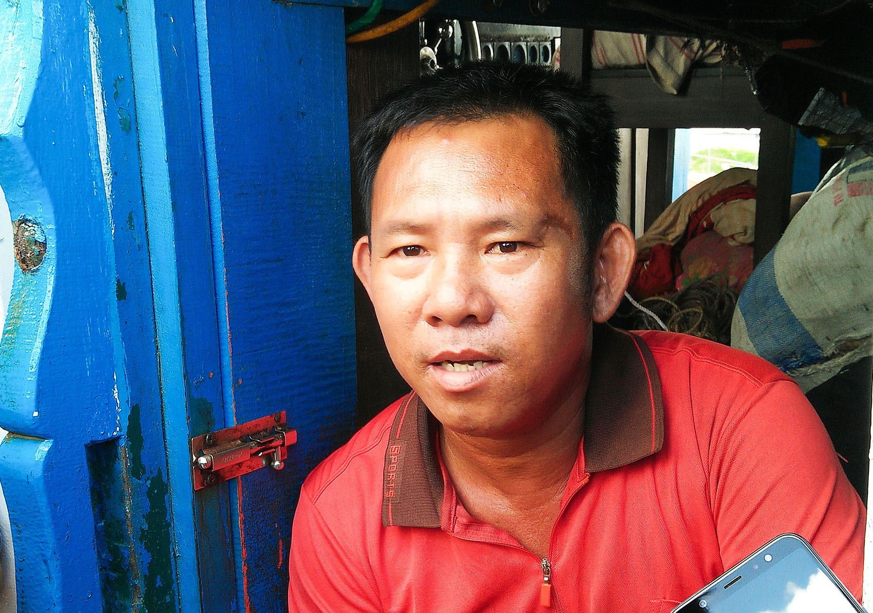 Cứu ngư dân gặp nạn trên tàu cá ảnh 2 Cuu ngu dan gap nan tren tau ca anh 2