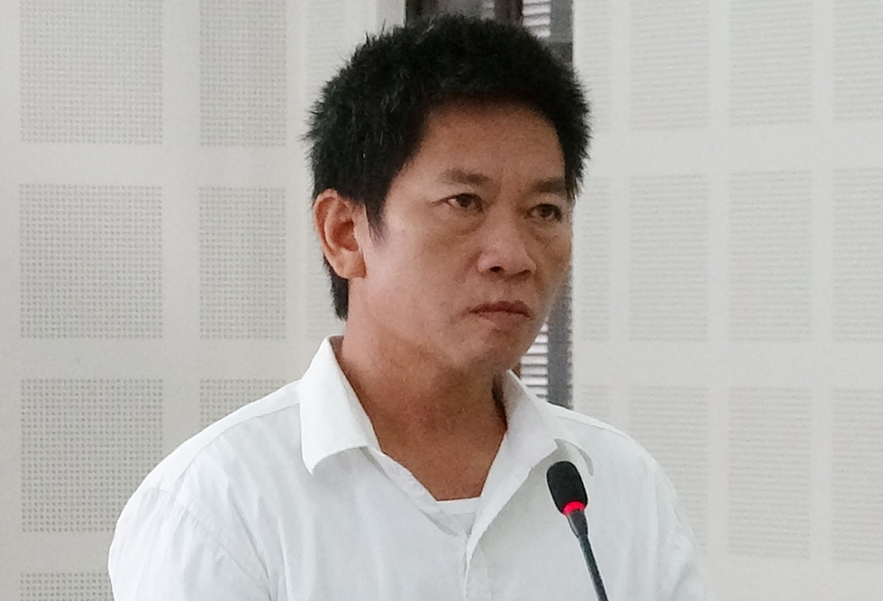 Linh 9 nam tu vi danh ban thuyen roi xuong nuoc tu vong hinh anh