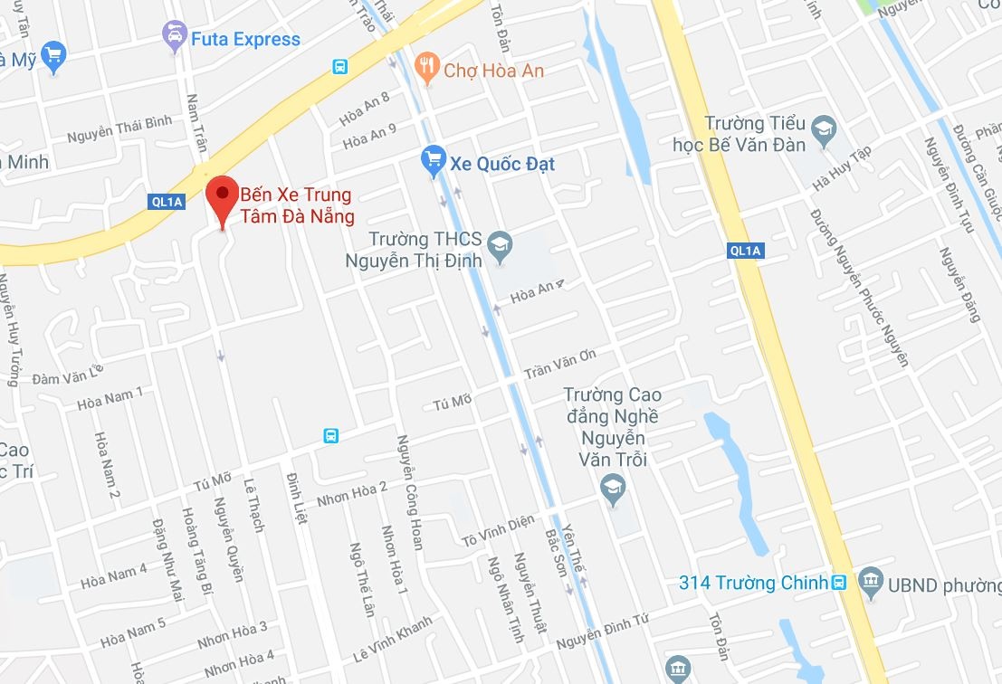 Chay xe khach o Da Nang anh 2