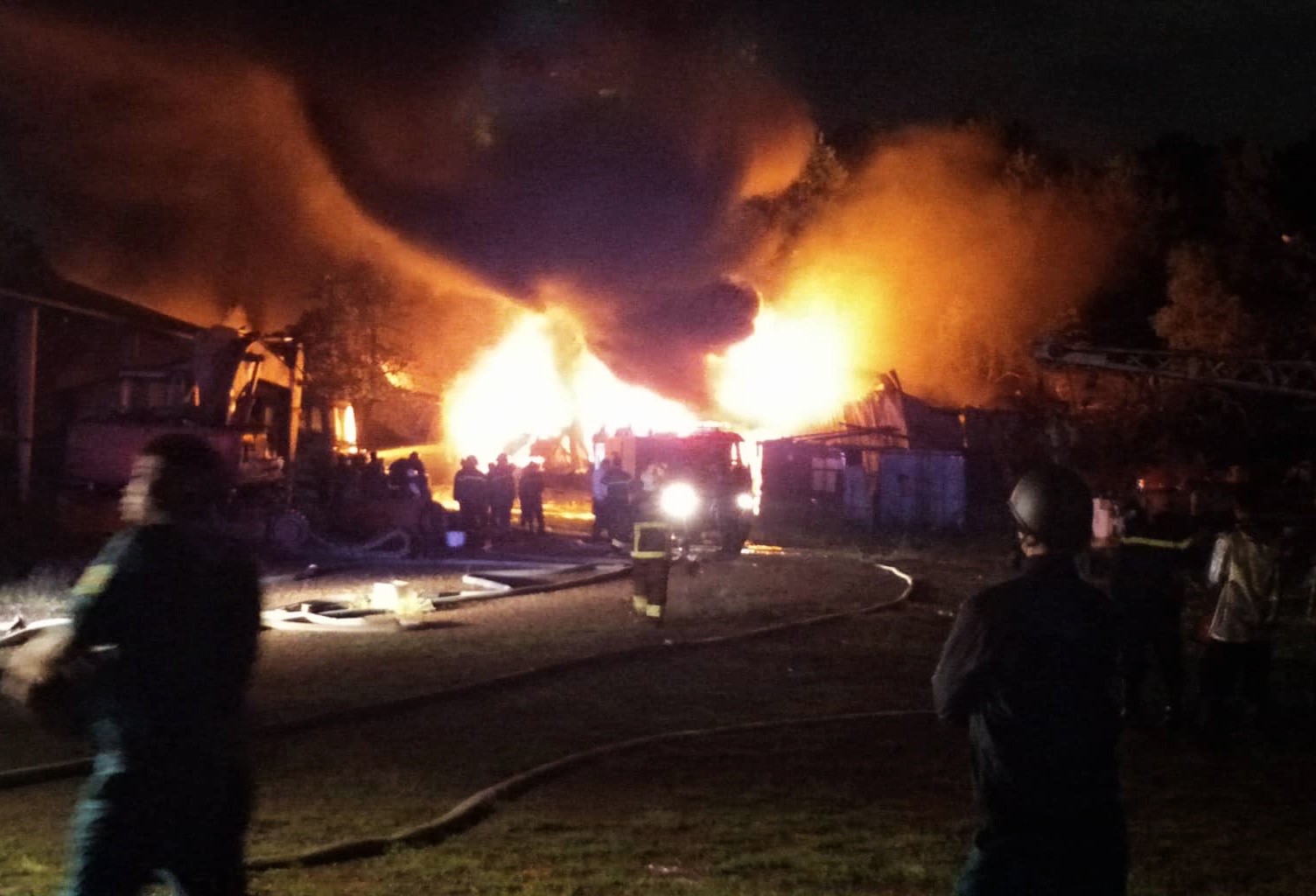 Chay kho son trong khu cong nghiep o Da Nang hinh anh