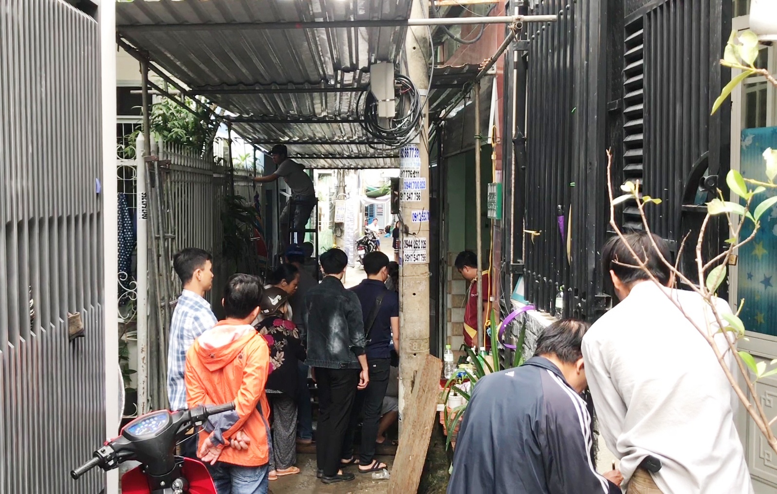 Hai vợ chồng bị điện giật ở Đà Nẵng ảnh 1 Hai vo chong bi dien giat o Da Nang anh 1