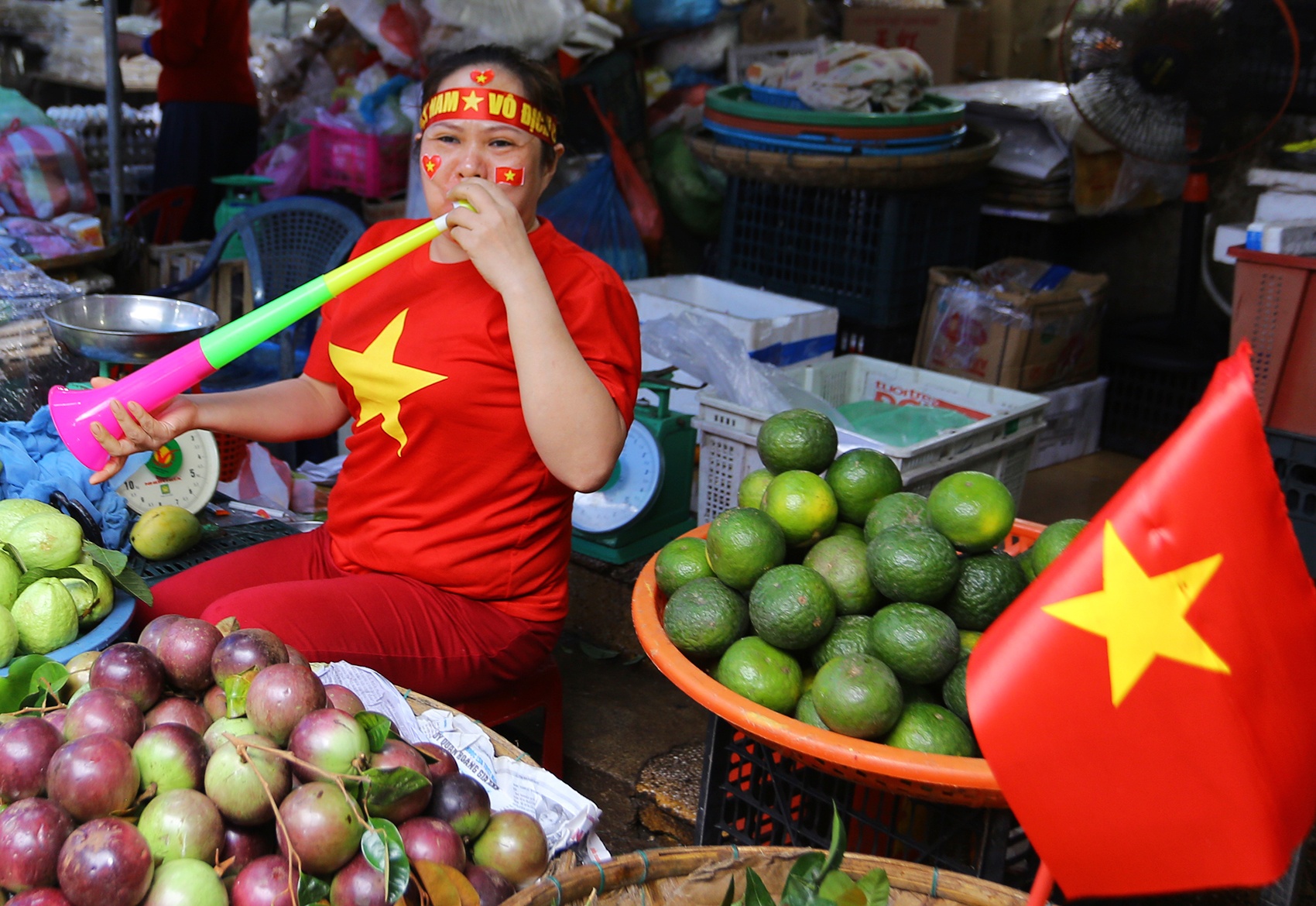 Tieu thuong Da Nang treo co kin cho, nhay mua co vu doi tuyen hinh anh