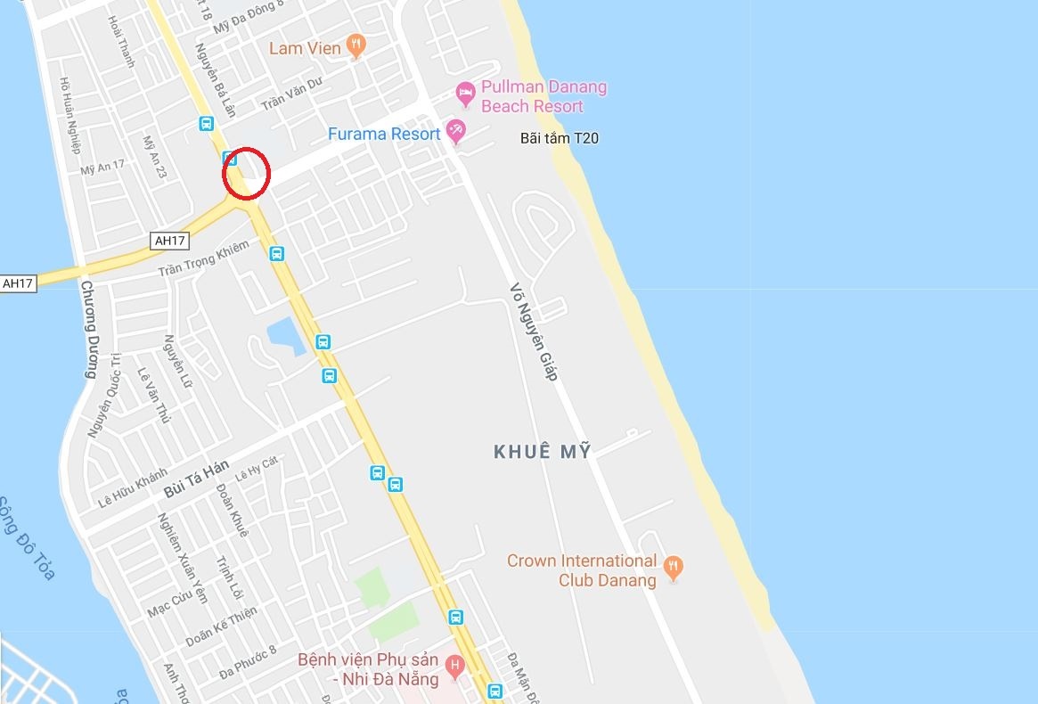 Nguoi phu nu bi xe tai can chet o Da Nang anh 2