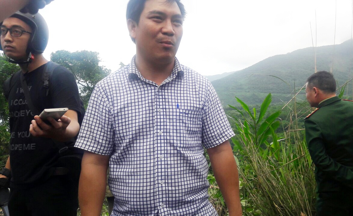 Loi ke nguoi cuu nan nhan lat xe khach o deo Hai Van anh 3