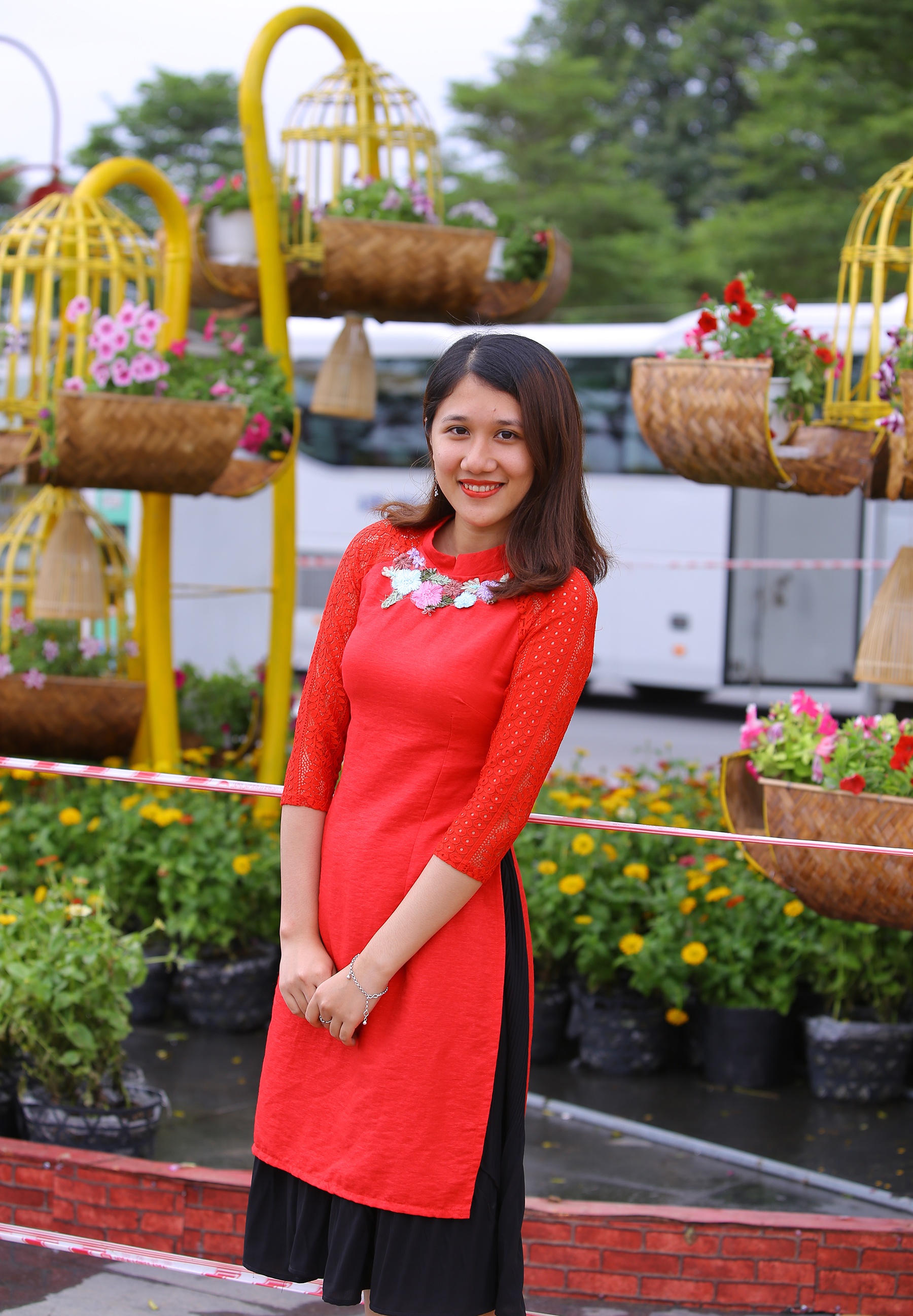 Duong hoa Da Nang hut khach anh 11