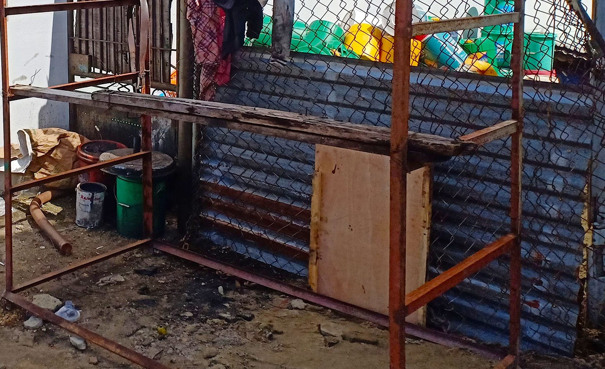 Sua nha truoc Tet, nguoi dan ong bi dien giat tu vong hinh anh