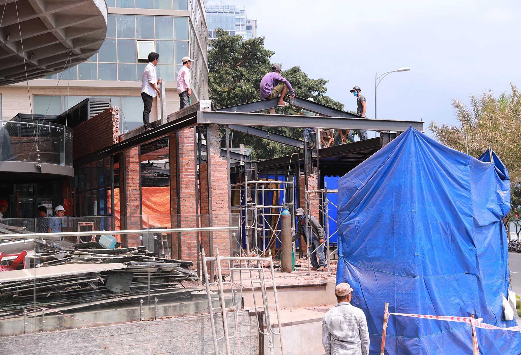 Da Nang cuong che nha hang El Gaucho xay trai phep ben song Han hinh anh