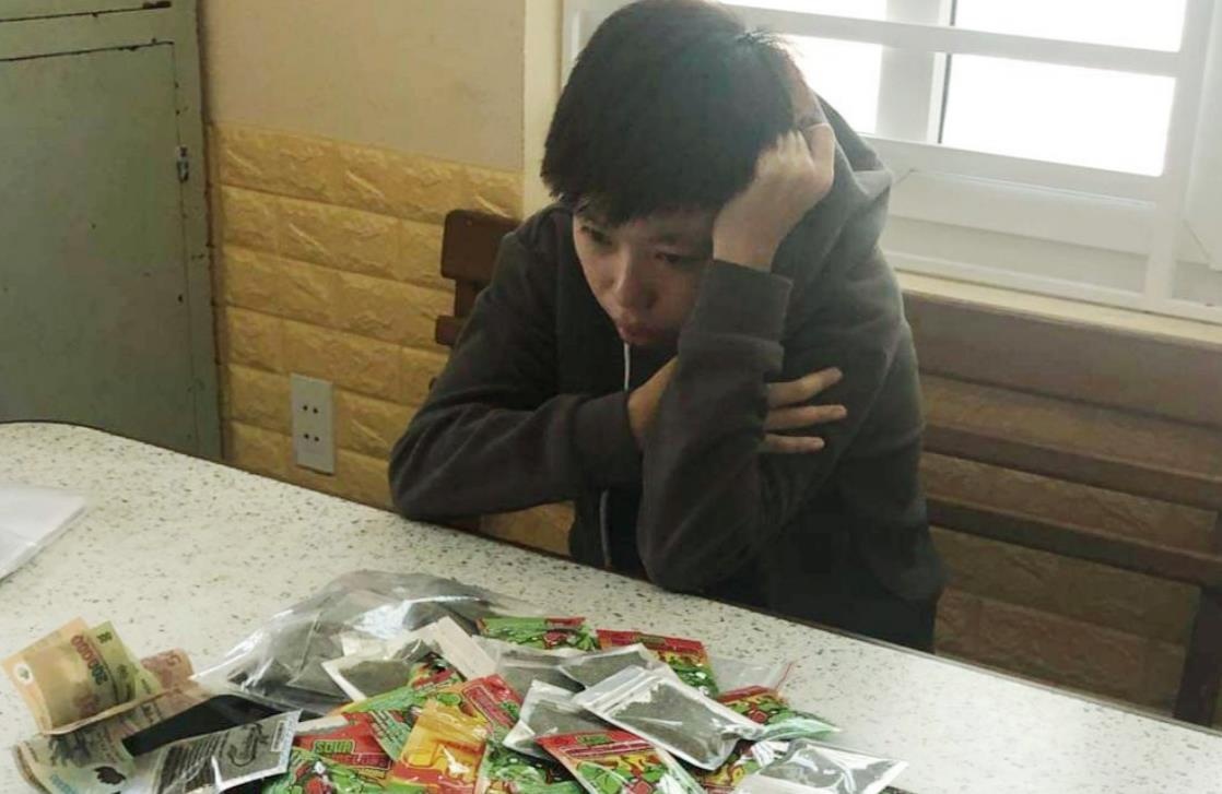 Nu 9X o Da Nang vao tan chung cu de giao co My hinh anh