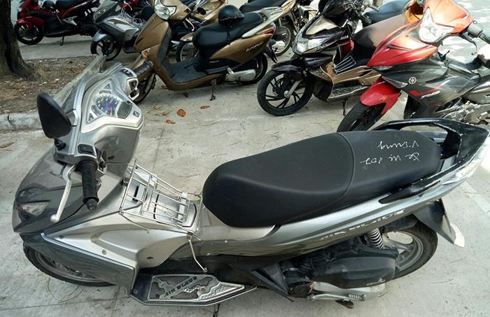 Trom xe may o Da Nang anh 2