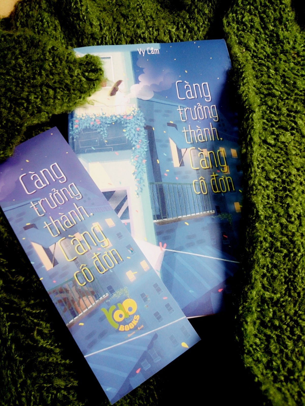 sach Cang truong thanh cang co don cua Vy Cam anh 1
