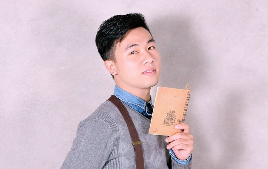 mot cuon sach hai tac gia anh 3