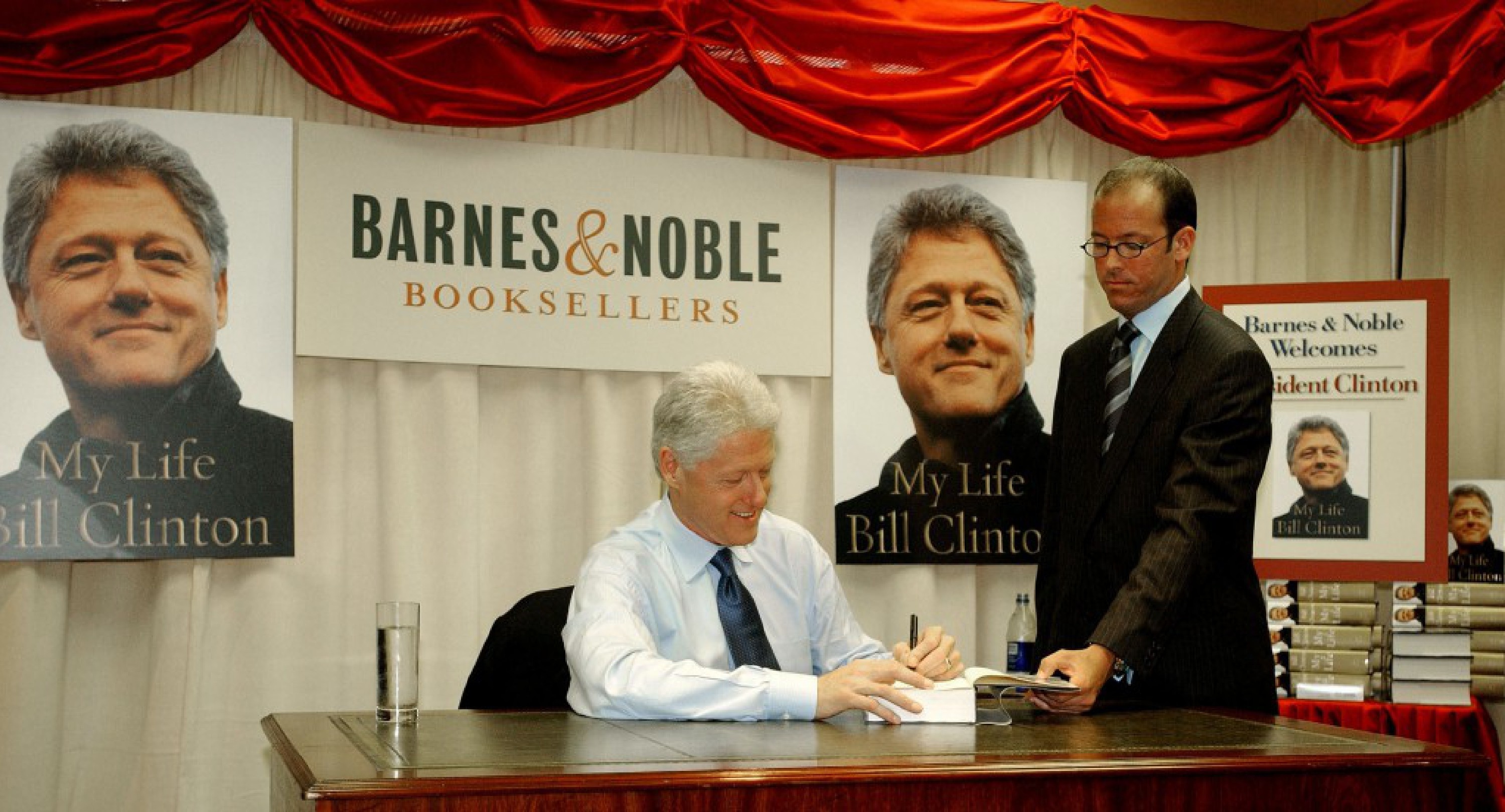 ban quyen sach co gia tri lon anh 4