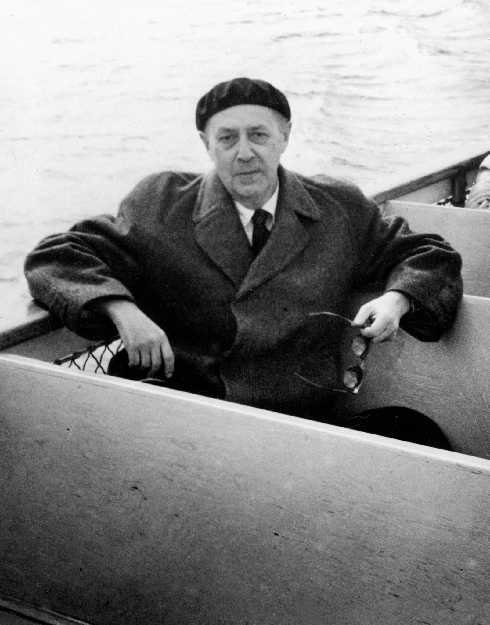 Bốn mùa trời và đất của Márai Sándor ảnh 1 Bon mua troi va dat cua Marai Sandor anh 1