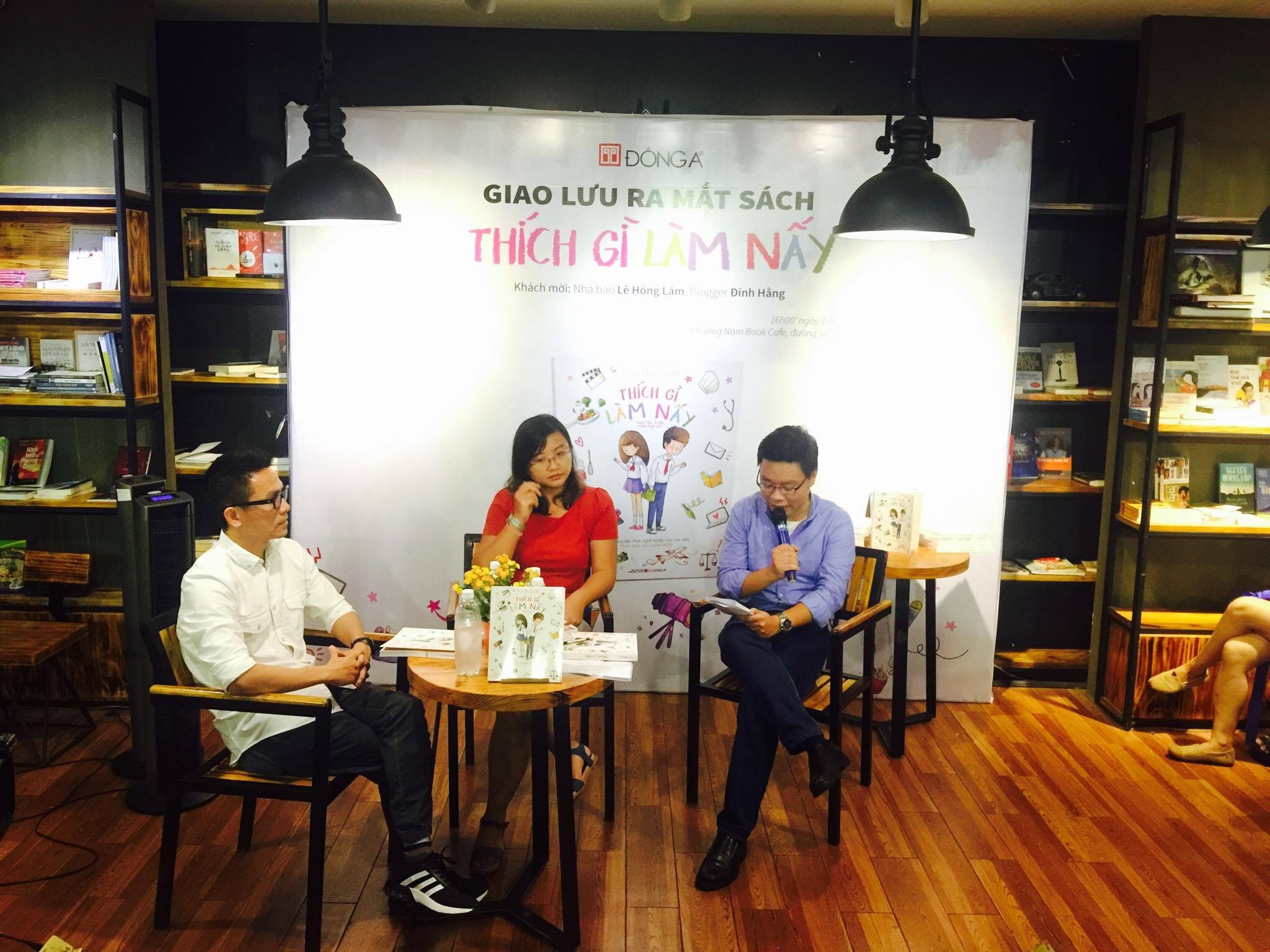 tọa đàm sách Thích gì làm nấy ảnh 2 toa dam sach Thich gi lam nay anh 2