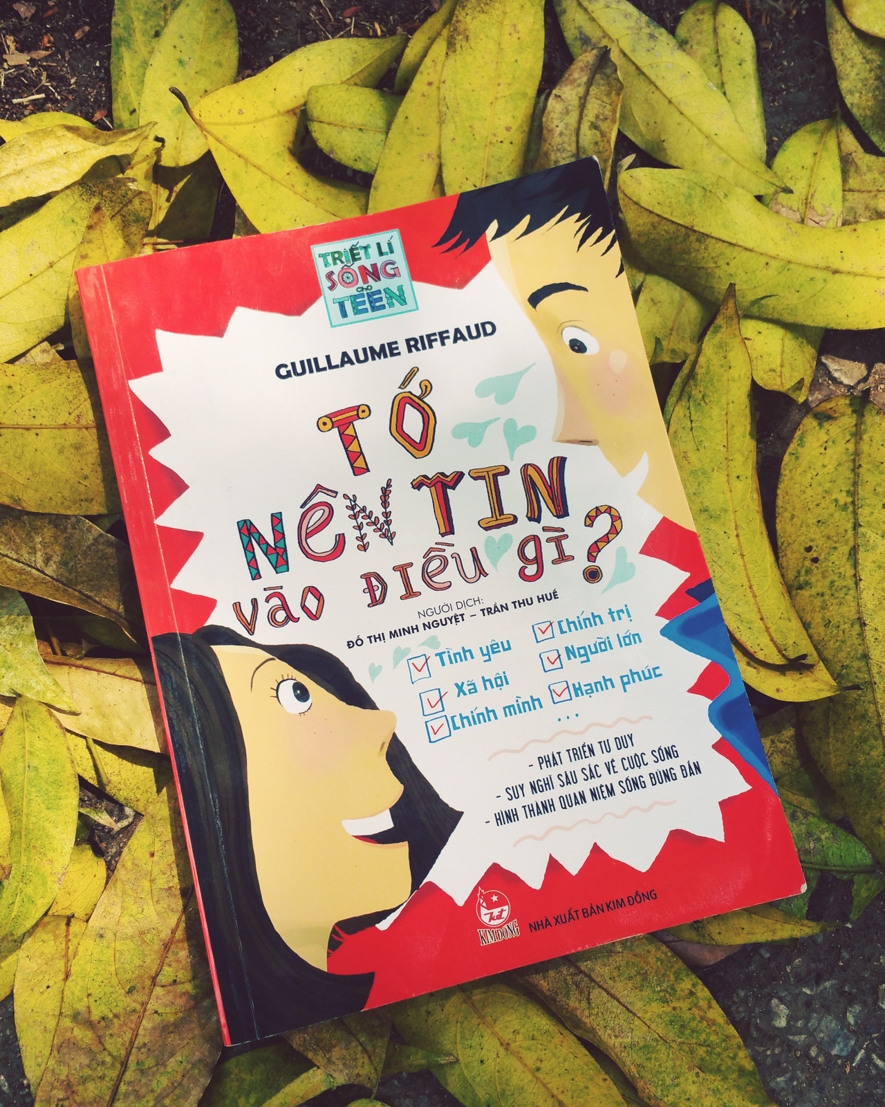 ve cuon sach To nen tin vao dieu gi anh 1