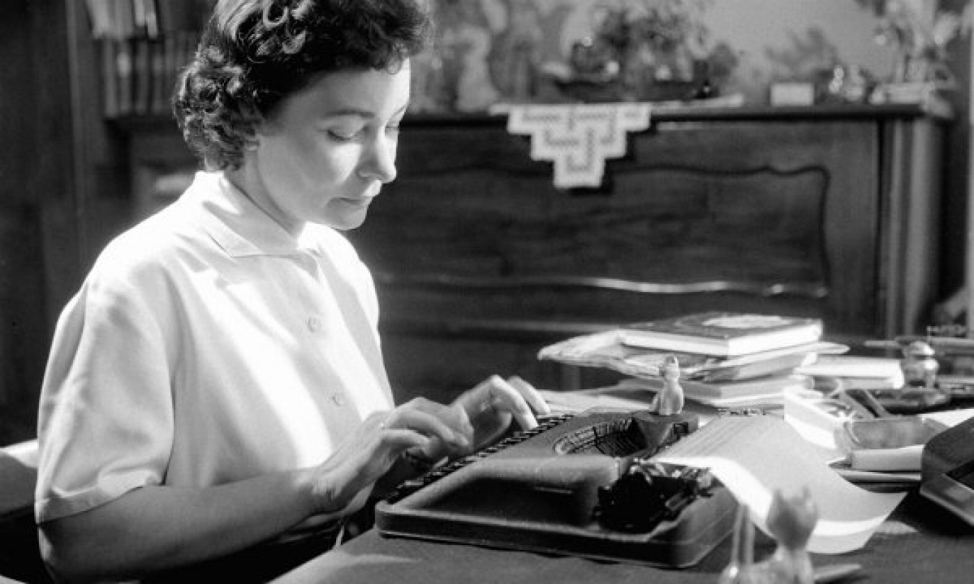 Szabo Magda: Nu nha van tim kiem bi an trong tam hon con nguoi hinh anh