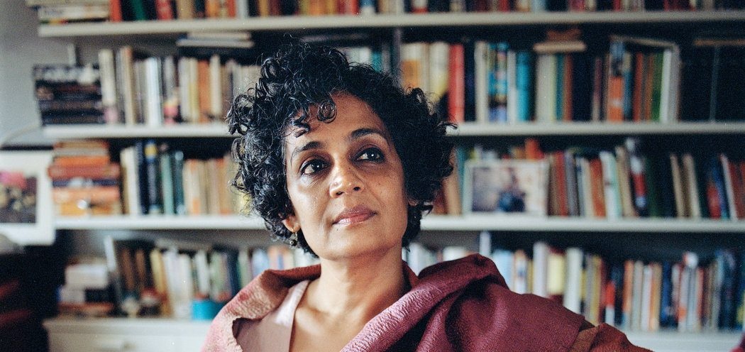 Sách mới của Arundhati Roy ảnh 1 Sach moi cua Arundhati Roy anh 1