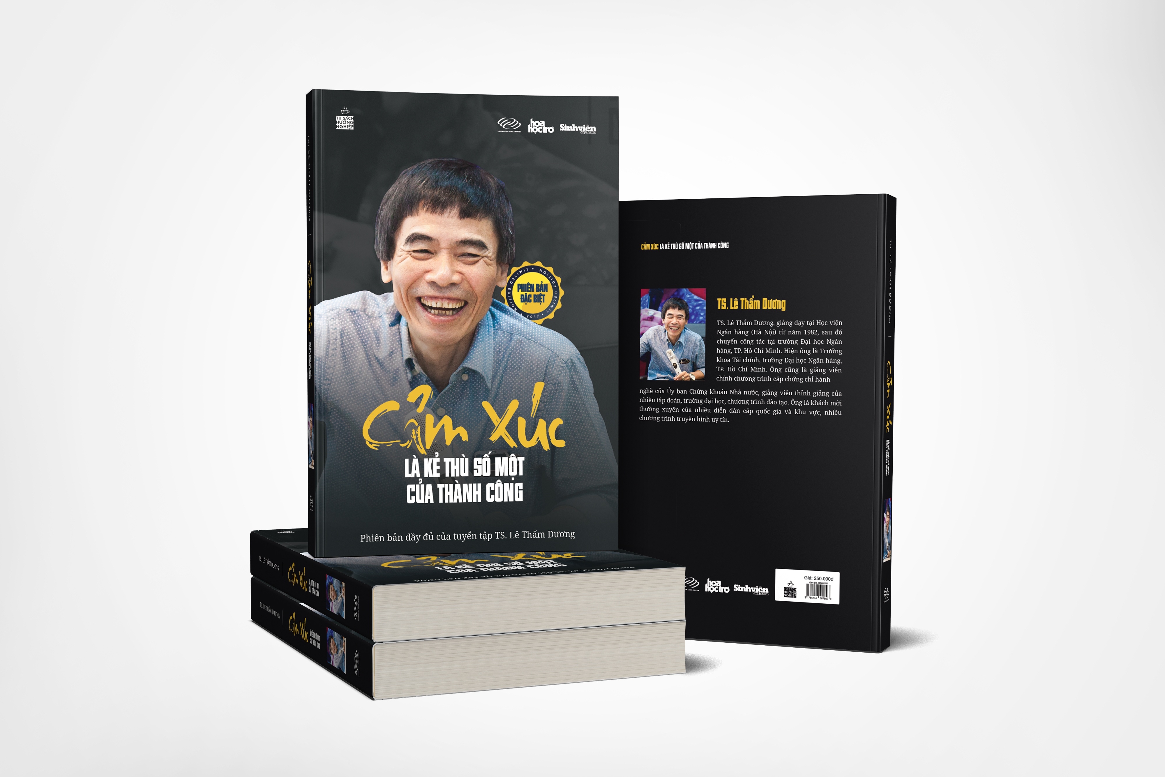 tien si Le Tham Duong ra ban sach dac biet anh 1