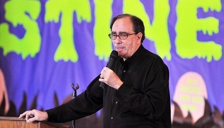 Loat sach kinh di ‘Goosebumps’ se co phien ban truyen tranh hinh anh