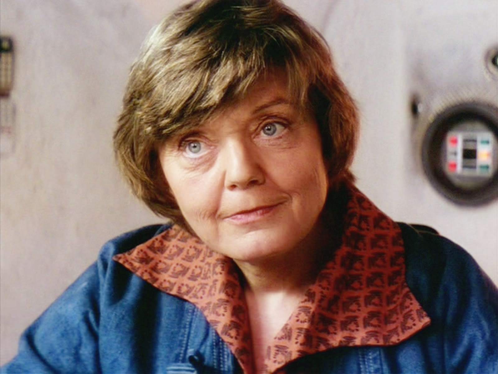 Meg Cabot viet sach ky niem Star Wars anh 2