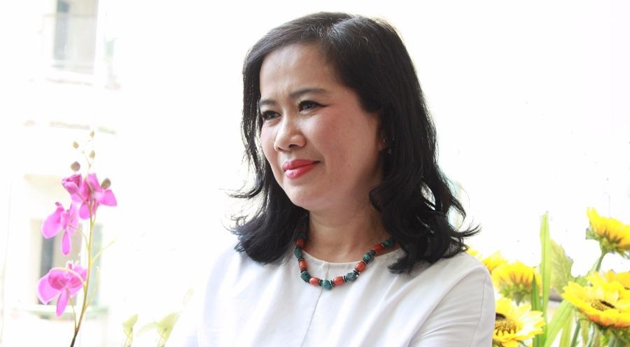 Nguyen Thi Thu Hue: ‘Nhieu nha van loay hoay xuat ban sach' hinh anh