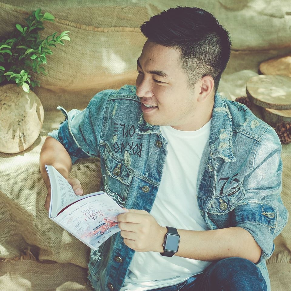 sach moi cua Nguyen Ngoc Thach anh 2