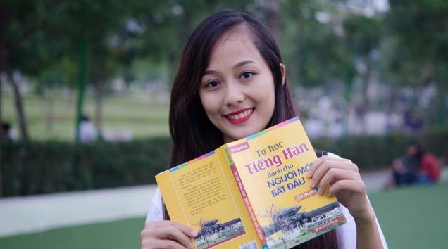 Cuon sach danh cho nguoi moi hoc tieng Han hinh anh