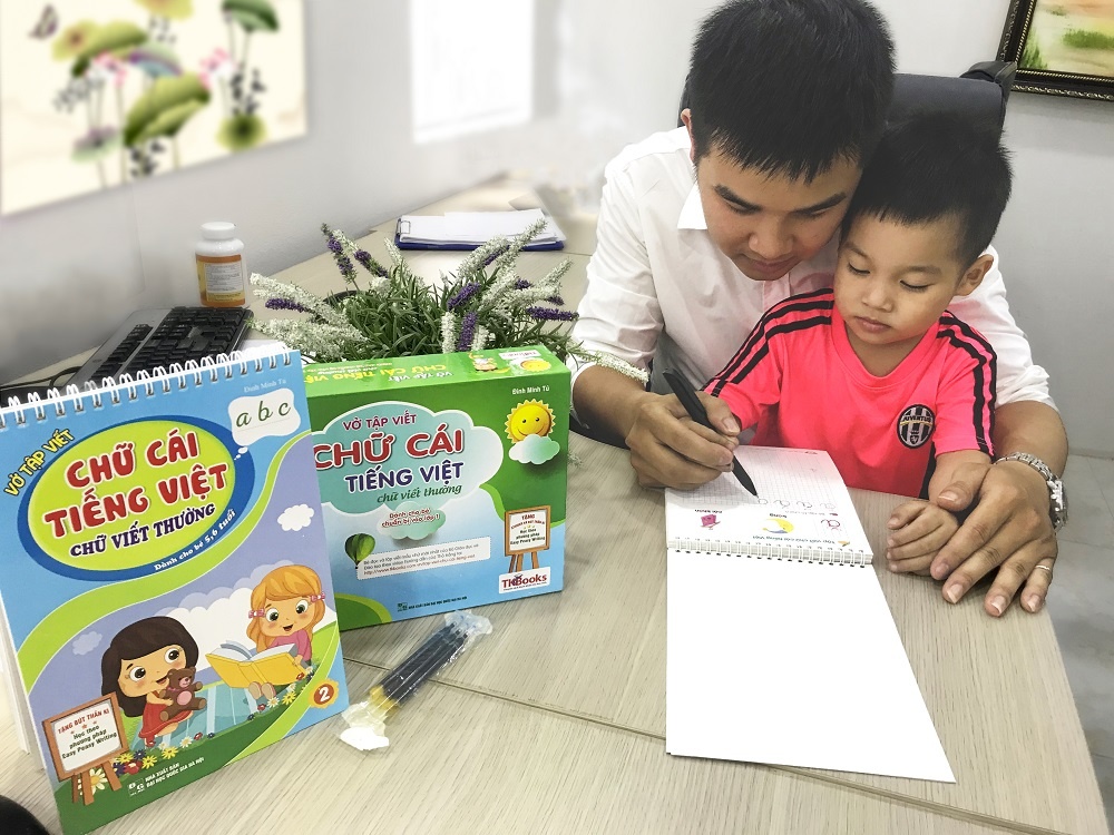 Vo tap viet than ky danh cho be hinh anh