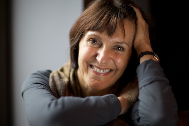 Luoc xu may keo bang tieng Ukraina anh 1