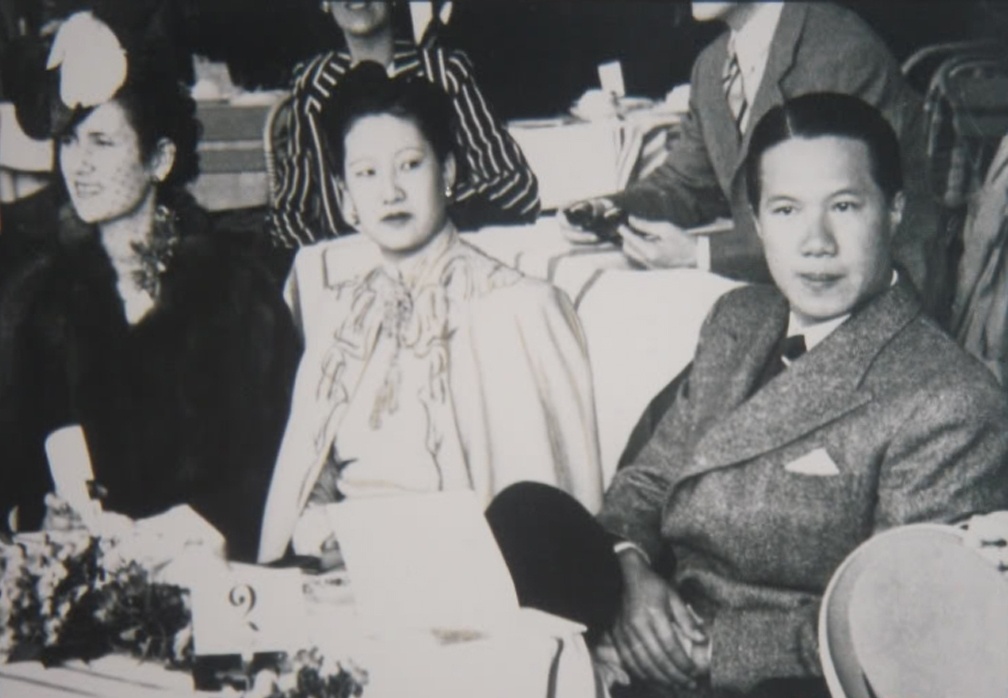 sách về Nam Phương hoàng hậu ra mắt ảnh 2 sach ve Nam Phuong hoang hau ra mat anh 2