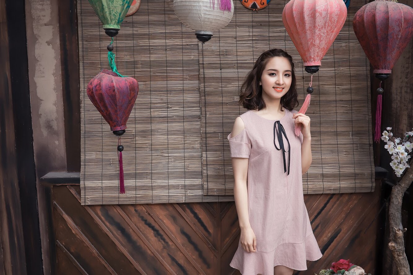 Cay viet tre tung doat giai quoc te ra mat tap tho dau tay hinh anh