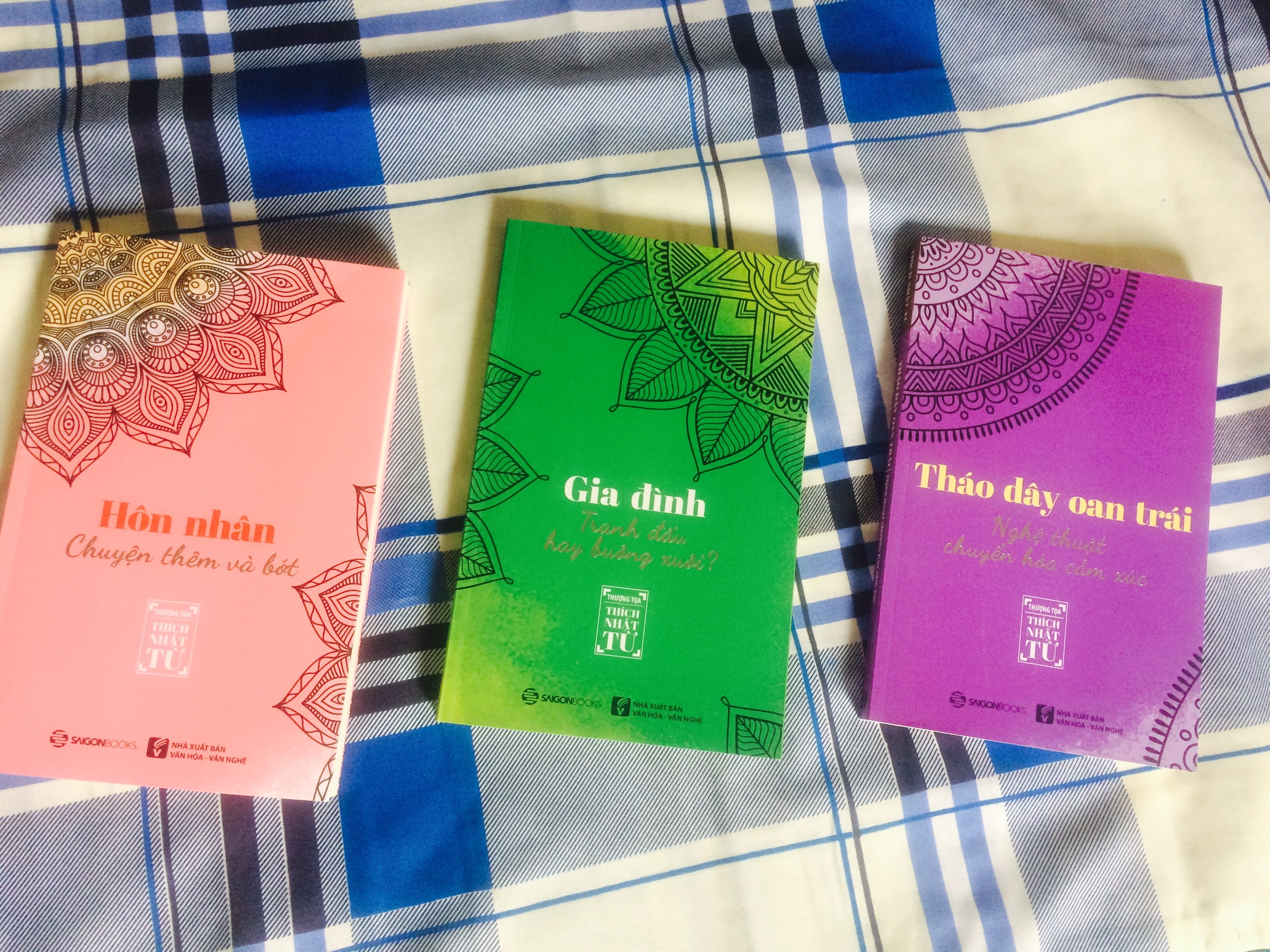 Cai nhin Phat giao voi nhung van de hon nhan, gia dinh hinh anh